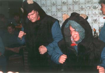 baer3.jpg (18500 Byte)