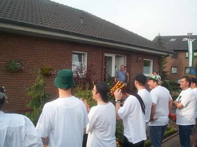 ausholen3.jpg (26678 Byte)