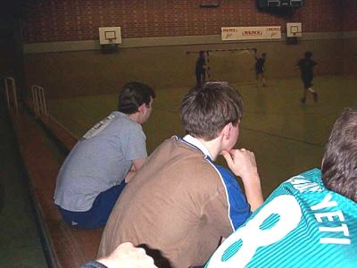 tribune.jpg (21540 Byte)