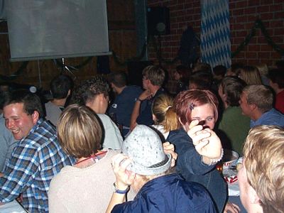 video2.jpg (28344 Byte)