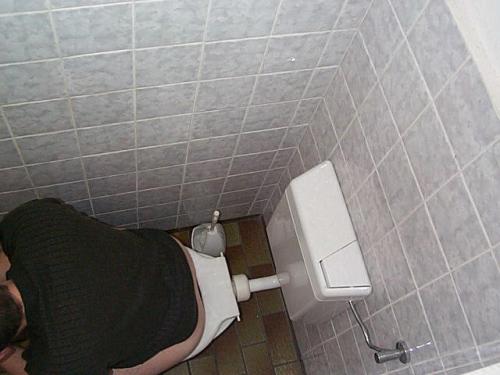 thron2.jpg (25758 Byte)