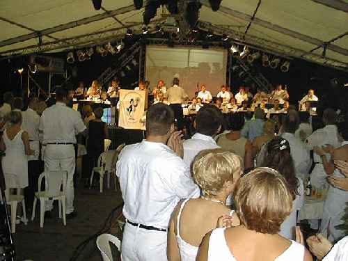 CK-Gala.jpg (24453 Byte)