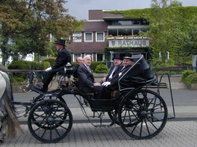 kutsche.jpg (35344 Byte)