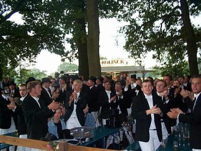 vogelstange1.jpg (42103 Byte)