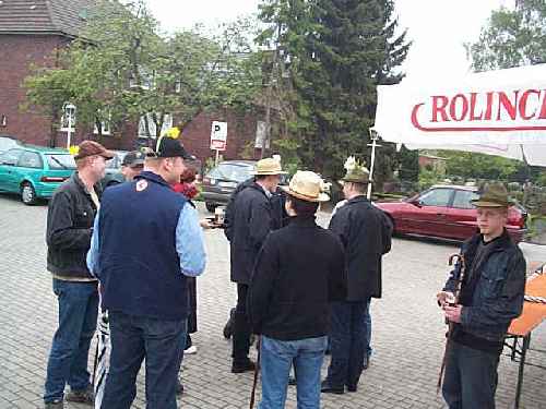 gruppe.jpg (28718 Byte)